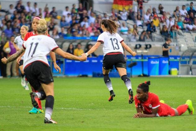 Rio 2016, Fußball, Damen, Deutschland - Kanada Olympics 2016 Football BH BELO HORIZONTE, MG - 16.08.2016: OLYMPICS 2016 FOOTBALL BH - Sara Daebritz scored the second goal in Germany during the match between Canada (CAN) vs Germany (GER), the semi-finals of the Olympic Football Female, the Olympics 2016 held in Mineirao Stadium in the host city Belo Horizonte, MG. (Photo: Dudu Macedo Fotoarena) x1185635x  DuduxMacedo