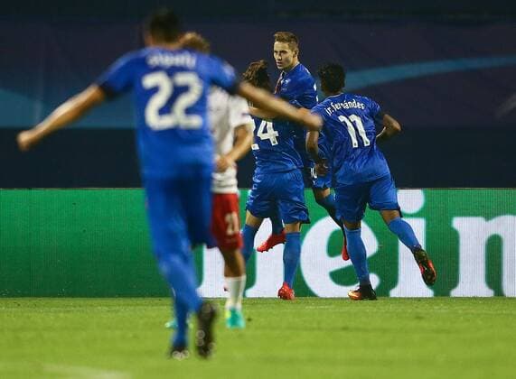 SOCCER - UEFA CL quali, Zagreb vs RBS ZAGREB,CROATIA,16.AUG.16 - SOCCER - UEFA Champions League, Play-off qualification, GNK Dinamo Zagreb vs Red Bull Salzburg. Image shows the rejoicing of Zagreb. GEPAxpictures xFelixxRoittner