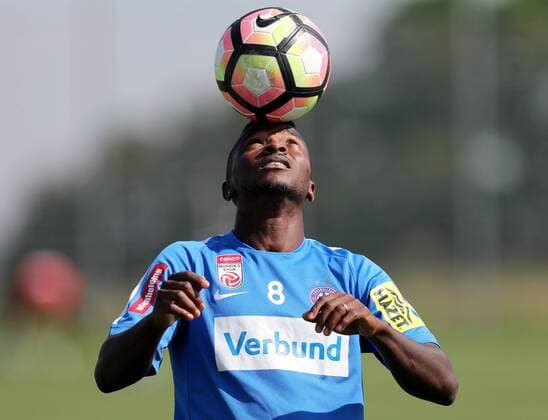 SOCCER - UEFA EL quali, A.Wien vs Rosenborg, preview STEINBRUNN,AUSTRIA,17.AUG.16 - SOCCER - UEFA Europa League, Play-off qualification, FK Austria Wien vs BK Rosenborg Trondheim, preview, training of A.Wien. Image shows Olarenwaju Kayode (A.Wien). GEPAxpictures xChristianxOrt