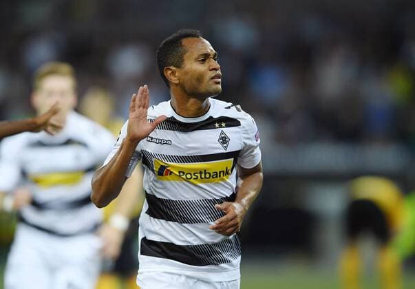 Fussball Champions League Qualifikation Saison 2016 2017 16.08.2016 BSC Young Boys Bern - Borussia Moenchengladbach JUBEL Borussia Moenchengladbach; zweifacher Torschuetze Raffael 