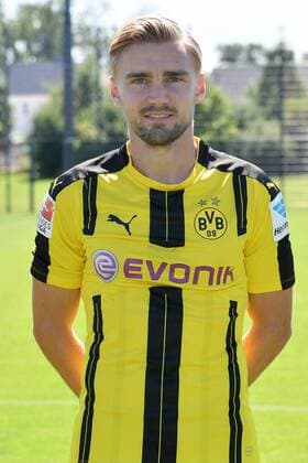 17.08.2016, Offizieller Portrait-Termin, Fußball, GER, 1.BL, Portraittermin 2016 2017, Borussia Dortmund, Marcel Schmelzer