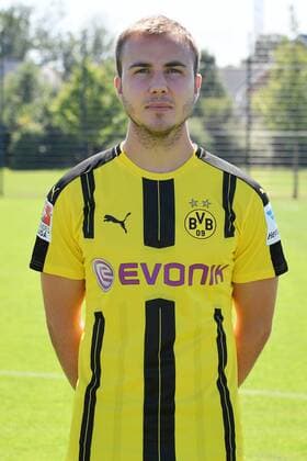 17.08.2016, Offizieller Portrait-Termin, Fußball, GER, 1.BL, Portraittermin 2016 2017, Borussia Dortmund, Mario Goetze, Mario Götze