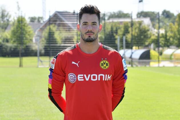 17.08.2016, Offizieller Portrait-Termin, Fußball, GER, 1.BL, Portraittermin 2016 2017, Borussia Dortmund, Torwart Roman Buerki, Roman Bürki