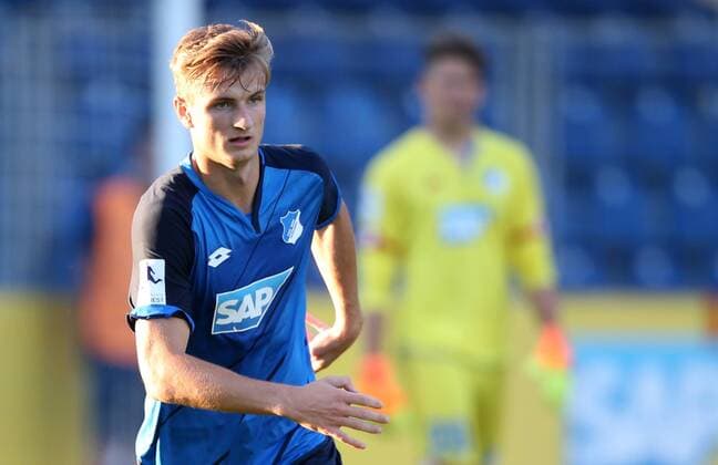 Fußball Regionalliga Südwest: TSG 1899 Hoffenheim U23 - VfR Wormatia Worms, 3. Spieltag am 16.08.2016 im Dietmar Hopp Stadion Hoffenheim, xmdx, Stefan POSCH (18 , 1899 Hoffenheim II) TSG 1899 Hoffenheim U23 - VfR Wormatia Worms