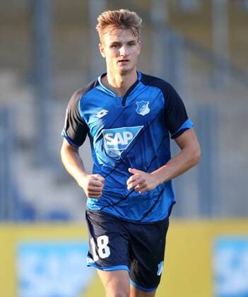 Fußball Regionalliga Südwest: TSG 1899 Hoffenheim U23 - VfR Wormatia Worms, 3. Spieltag am 16.08.2016 im Dietmar Hopp Stadion Hoffenheim, xmdx, Stefan POSCH (18 , 1899 Hoffenheim II) TSG 1899 Hoffenheim U23 - VfR Wormatia Worms