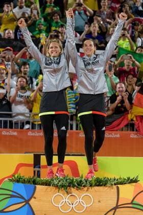 Rio 2016, Beachvolleyball, Damen, Ludwig und Walkenhorst sind Olympiasieger Kira Walkenhorst und Laura Ludwig (GER) im Beachvolleyballl Finale bei den olympischen Sommerspiele 2016 am 17.08.2016, Rio de Janeiro Copyright: xSchülerx xEibner-Pressefotox EP_jse