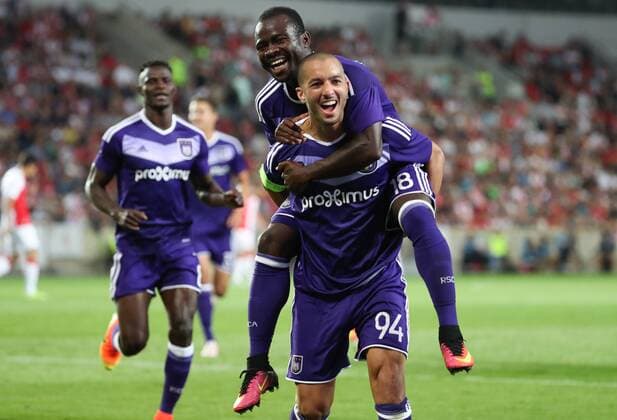 Anderlecht s Sofiane Hanni celebrates after scoring the 3-0 goal during the first leg match of the playoff round between Belgian first league soccer team RSC Anderlecht and Czech team Slavia Prague in the Europa League competition, on Thursday 18 August 2016, in Prague, Czech Republic. VIRGINIExLEFOUR  x04913829x