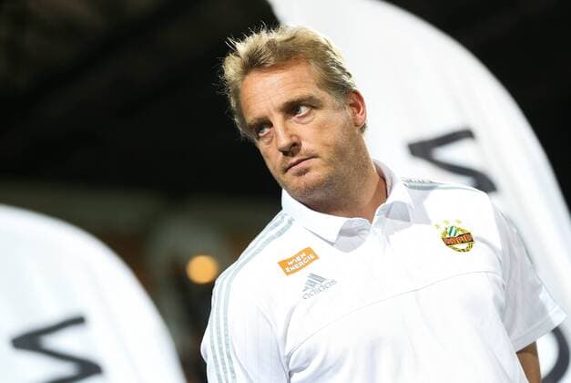 SOCCER - UEFA EL quali, Trencin vs Rapid ZILINA,SLOVAKIA,18.AUG.16 - SOCCER - UEFA Europa League, Play-off qualification, FK AS Trencin vs SK Rapid Wien. Image shows head coach Mike Bueskens (Rapid). Keywords: Wien Energie. GEPAxpictures xPhilippxBrem