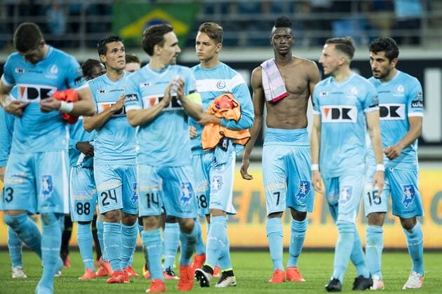 Gent s Stefan Mitrovic, Gent s Jeremy Perbet, Gent s Sven Kums and Gent s Kalika Coulibaly celebrate after winning the first leg match of the playoff round between Belgian first league soccer team KAA Gent and Macedonia s first league soccer team Shkendija in the Europa League competition, on Thursday 18 August 2016, in Gent. JASPERxJACOBS  x04914195x