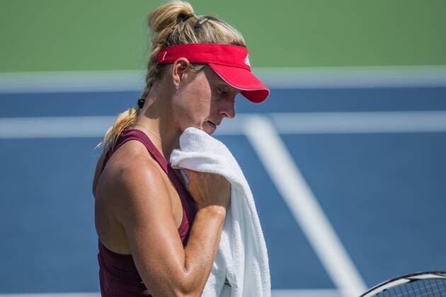 August 18, 2016 - Mason, Ohio, USA - Angelique Kerber (GER) towels off between sets during Thursday s quarterfinal round of the Western and Southern Open at the Lindner Family Tennis Center, Mason, Oh. Tennis 2016 - Western And Southern Open - Day 6 - ZUMAs304