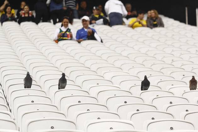 Bilder des Tages - SPORT Rio 2016, Fußball Damen Spiel um Platz 3, Brasilien - Kanada, vor Spielbeginn Olimp?ada Rio 2016 Futebol SP SÃO PAULO, SP - 19.08.2016: OLIMPÍADA RIO 2016 FUTEBOL SP - Fans during the match between Brazil (BRA) x Canada (CAN), vying for the bronze Olympic Football Female, the Olympics 2016 held at the Arena Corinthians, the host city of São Paulo. (Photo: Aloisio Mauricio Fotoarena) x1189932x  AloisioxMauricio