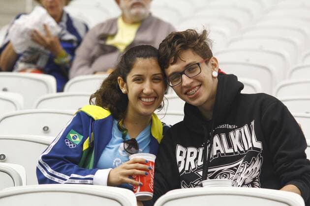 Rio 2016, Fußball Damen Spiel um Platz 3, Brasilien - Kanada, vor Spielbeginn Olimp?ada Rio 2016 Futebol SP SÃO PAULO, SP - 19.08.2016: OLIMPÍADA RIO 2016 FUTEBOL SP - Fans during the match between Brazil (BRA) x Canada (CAN), vying for the bronze Olympic Football Female, the Olympics 2016 held at the Arena Corinthians, the host city of São Paulo. (Photo: Aloisio Mauricio Fotoarena) x1189936x  AloisioxMauricio