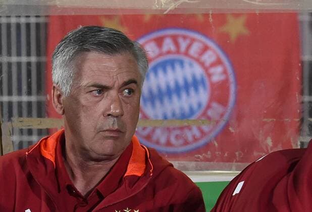 Fussball, Herren, Saison 2016 17, DFB-Pokal (1. Runde), FC Carl Zeiss Jena - FC Bayern München 0:5, Trainer Carlo Ancelotti (Bayern München), 19.08. 2016,