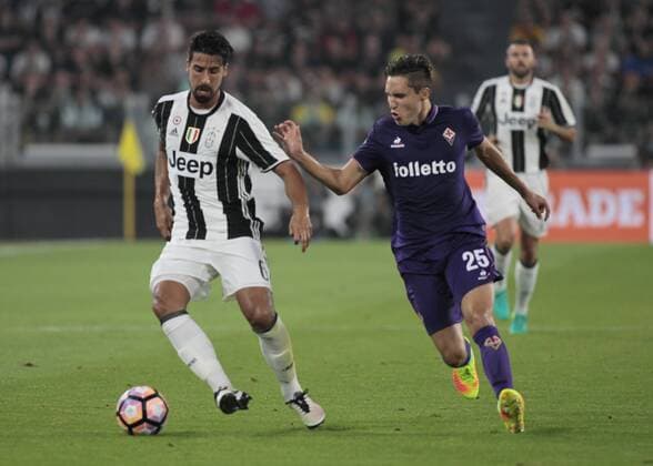 August 20, 2016 - Turin, Italy - Sami Khedira and Federico Chiesa during Serie A match between Juventus v Fiorentina, in Turin, on August 20, 2016 Juventus v Fiorentina - Serie A  - ZUMAn230
