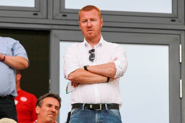 Maik Walpurgis (Trainer) auf der Tribuene bei Rot-Weiss Essen, Rot-Weiss Essen vs. DSC Arminia Bielefeld, Fussball, DFB Pokal, 20.08.2016, Essen Copyright: xDeutzmann Eibner-Pressefotox EP_CDN
