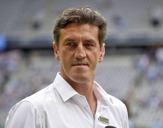 20.08.2016, Fussball DFB Pokal 2016 2017, 1. Runde, TSV 1860 München - Karlsruher SC, in der Allianzarena München. Sportdirektor Jens Todt (Karlsruhe) nachdenklich. 
