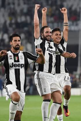 Mg Torino 20 08 2016 - campionato di calcio serie A Juventus-Fiorentina foto MatteoxGribaudi Image Gonzalo Higuain-Paulo Dybala-Sami Khedira 