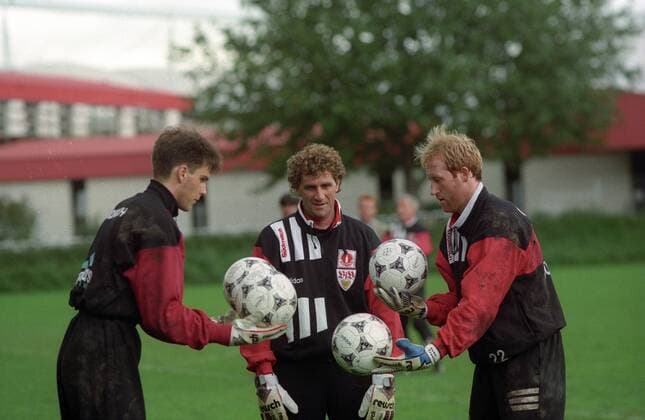 Torwarttraining VfB Stuttgart, v.li.: Marc Ziegler, Jean Marie Pfaff, Eberhard Trautner