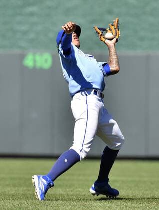 August 21, 2016 - Kansas City, MO, USA - Kansas City Royals second baseman Raul Mondesi runs down an out on Minnesota Twins Jorge Polanco in the eighth inning on Sunday, Aug. 21, 2016 at Kauffman Stadium in Kansas City, Mo. Minnesota Twins vs. Kansas City Royals - ZUMAm67_