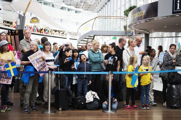 Rio 2016, Fußball Damen, Empfang der schwedischen Nationalmannschaft in Stockholm Fans - Stockholm, Schweden - Fussball, Empfang Fussball Nationalteam Schweden der Damen nach Gewinn der Bronze-Medaille.  Copyright: LINNEAxRHEBORG BB160821LN045