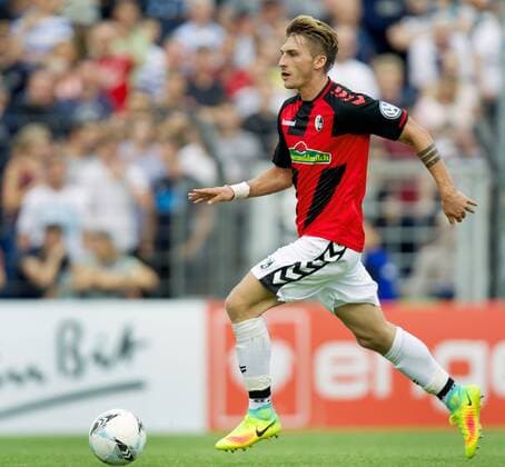 Fussball Babelsberg 20.08.2016 Karl Liebknecht Stadion DFB Pokal 1. Hauptrunde SV Babelsberg 03 ( Regionalliga Nordost ) geg SC Freiburg 0 : 4 (1. Bundesliga} Maximilian PHILIPP 26 Freiburg