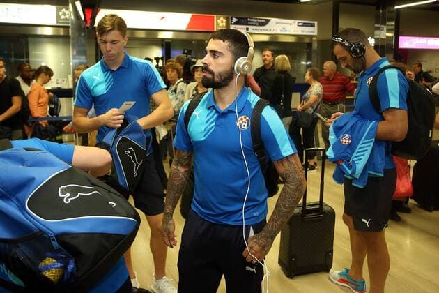 Fußball, CL Quali, Dinamo Zagreb - Abflug nach Salzburg GNK Dinamo leaving on UEFA Champions League play-off game GNK Dinamo player, Paulo Ricardo Ribeiro de Jesus Machado leaving on second leg of UEFA Champions League play-off game against Red Bull Salzburg on Zagreb airport, August 23, 2016 .  GoranxStanzl PIXSELL