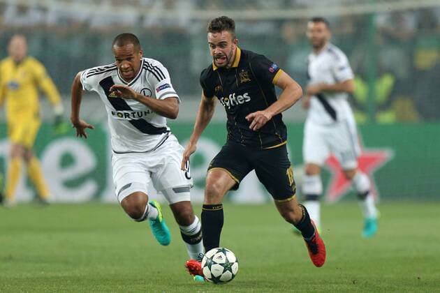 23.08.2016 WARSZAWA, UEFA CHAMPIONS LEAGUE - 4TH QUALIFICATION ROUND, LEGIA WARSZAWA - DUNDALK FC VADIS ODJIDJA-OFOE, ROBERT BENSON FOTO LUKASZ GROCHALA CYFRASPORT NEWSPIX.PL --- Newspix.pl  20160823CSLG0003