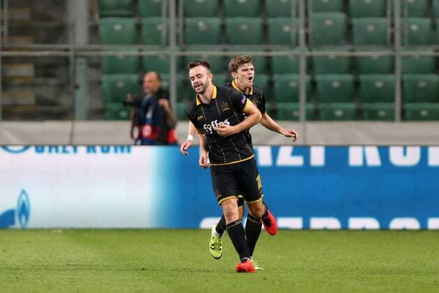 WARSZAWA 23.08.2016 Qualifikation CL 2016 17 --- UEFA CHAMPIONS LEAGUE QUALIFICATION FOURTH ROUND SECOND LEG MATCH IN WARSAW: LEGIA WARSZAWA - DUNDALK FC ROBERT BENSON SEAN GANNON FOT. PIOTRxKUCZA NEWSPIX.PL --- Newspix.pl  160823PYK0018