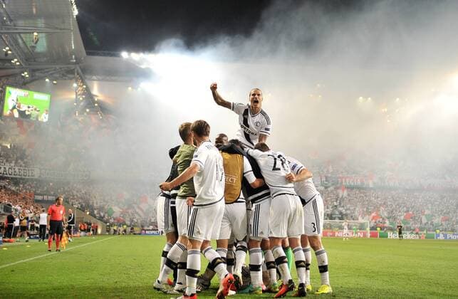 Themen der Woche - SPORT Bilder des Tages - SPORT 2016.08.23 Warszawa Qualification CL 2016 2017 Legia Warszawa - Dundalk FC - - Michal Kucharczyk , Besnik Hasi, Guilherme C Marques, Aleksandar Prijovic, Bartosz Bereszynski Foto LukaszxLaskowski PressFocus 2016.08.23 Warszawa Football UEFA Champions League season 2016 2017 Play-offs second leg Legia Warszawa - Dundalk FC Michal Kucharczyk , Besnik Hasi, Guilherme C Marques, Aleksandar Prijovic, Bartosz Bereszynski Credit: LukaszxLaskowski PressFocus NEWSPIX.PL --- Newspix.pl  20160823LUK017