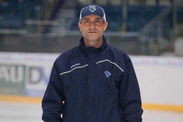 DEL, ERC Ingolstadt - Porträttermin DEL - Eishockey - ERC Ingolstadt - Saison 2016 2017 - Portraits Foto - Training - Co-Trainer Petr Bares (ERC) DEL - ERC Ingolstadt - Saison 2015 2016 Portraits Foto - Training
