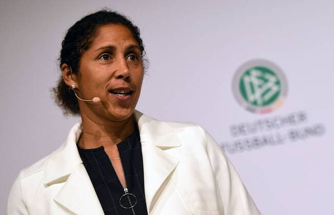24.08.2016, xjhx, Fussball DFB Damen, Pressekonferenz Vorstellung Trainerteam um Steffi Jones, emspor, v.l. Trainerin Steffi Jones (Deutschland) Frankfurt am Main