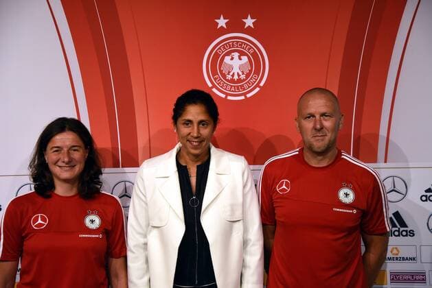 24.08.2016 Deutschland, Frankfurt Deutscher Fussballbund (DFB) Steffi Jones übernimmt das Amt der DFB-Frauen-Bundestrainerin hier mit ihrem Trainerteam Verena Hagedorn und Markus Högner