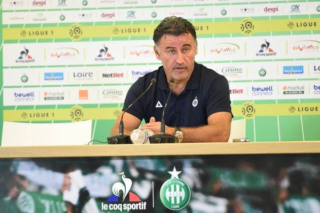Fußball, EL Quali, AS St. Etienne PK Christophe Galtier (entraineur saint etienne) FOOTBALL : Conference de presse Saint Etienne - Europa Ligue - Barrage - 24 08 2016 FredericChambert Panoramic 