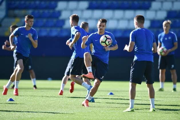 Jan Navratil (centre) of Liberec during a training prior to the fourth qualifying round of the Europa League match Slovan Liberec vs AEK Larnaka in Liberec, Czech Republic, August 24, 2016. (CTKxPhoto RadekxPetrasek) CTKPhotoP201608240797301  PER 9