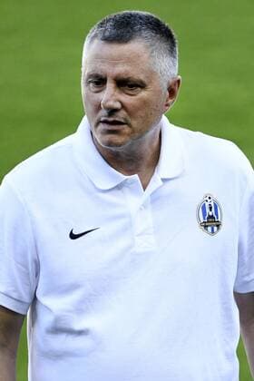 Lokomotivo s head coach Tomislav Ivkovic pictured during a training session of Croatian first league soccer team Lokomotiva Zagreb in Genk, Wednesday 24 August 2016. Tomorrow KRC Genk is playing the return leg of the playoff round in the Europa League competition against Lokomotiva Zagreb. First leg ended on 2-2 draw result in Croatia. YORICKxJANSENS  x04918023x