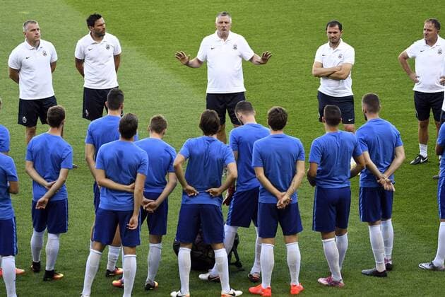 Lokomotivo s head coach Tomislav Ivkovic pictured during a training session of Croatian first league soccer team Lokomotiva Zagreb in Genk, Wednesday 24 August 2016. Tomorrow KRC Genk is playing the return leg of the playoff round in the Europa League competition against Lokomotiva Zagreb. First leg ended on 2-2 draw result in Croatia. YORICKxJANSENS  x04918028x