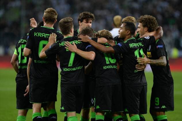Torjubel von Borussia Mönchengladbach nach dem 1:0 von Thorgan Hazard (Borussia Mönchengladbach) Mönchengladbach, Deutschland, 24.08.2016 - Fussball, UEFA Championsleague, Borussia Mönchengladbach - BSC Young Boys, Fussball, UEFA Championsleague, Borussia Mönchengladbach - BSC Young Boys, xklx
