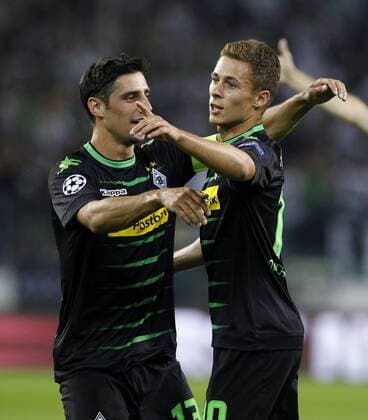 Thorgan Hazard of Moenchengladbach (R) celebrates scoring the 1:0 goal with Lars Stindl of Moenchengladbach during the championsleague qualification match between Borussia Moenchengladbach and BSC Young Boys, Borussiapark in Moenchengladbach on August 24., 2016. Borussia Mönchengladbach vs. Young Boys Bern in der Champions League Qualifikation der Saison 2016 2017 am 24.August 2016.