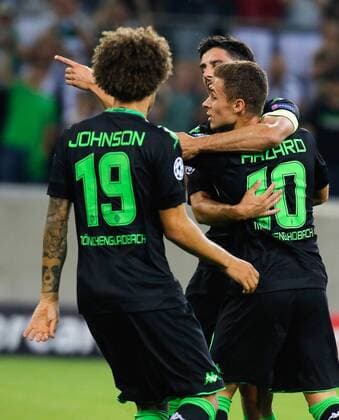 Moenchengladbach Germany 24.08.2016, Champions League Qualifikation, Rueckspiel, Borussia Moenchengladbach - Young Boys Bern, Torjubel Thorgan Hazard (Moenchengladbach R) mit Fabian Johnson und Lars Stindl. ( DeFodi512