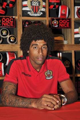 Fußball, OGC Nizza präsentiert Neuzugang Dante Bonfim (OGCNice) - Seance d othographe. FOOTBALL : Presentation Dante - OGC Nice - 24 08 2016 NorbertScanella Panoramic 