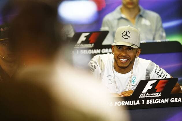 Motorsports: FIA Formula One World Championship WM Weltmeisterschaft 2016, Grand Prix of Belgium, 44 Lewis Hamilton (GBR, Mercedes AMG Petronas Formula One Team), xHOCHxZWEIx