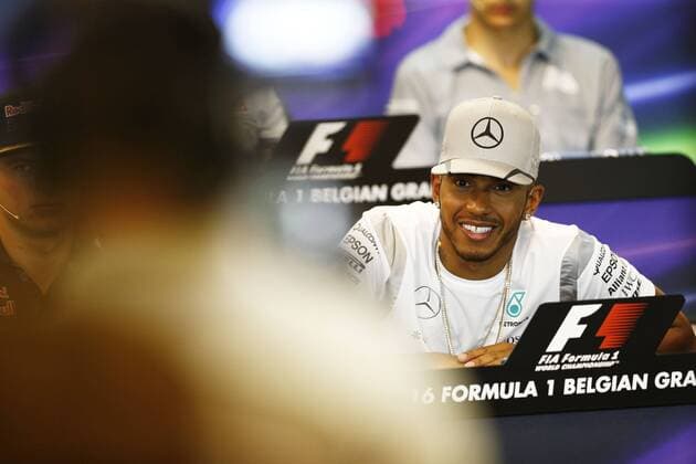Motorsports: FIA Formula One World Championship WM Weltmeisterschaft 2016, Grand Prix of Belgium, 44 Lewis Hamilton (GBR, Mercedes AMG Petronas Formula One Team), xHOCHxZWEIx