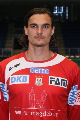 Handball, 1. BL, SC Magdeburg Porträttermin Torwart Jannick Green Krejberg (SC Magdeburg) - Handball Bundesliga Saison 2016-2017 Offizeller Fototermin SC Magdeburg in der GETEC Arena in Magdeburg - Einzelbild,Portrait,Deutschland, Handball, Mann, Maenner,25.08.2016