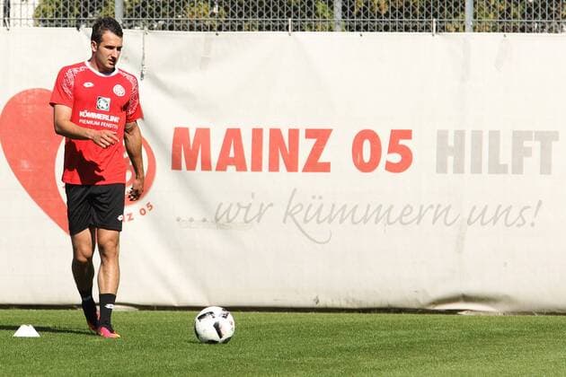 Bilder des Tages - SPORT LEVIN OEZTUNALI TRAINING MAINZ 05 MAINZ 