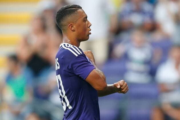 Anderlecht s Youri Tielemans celebrates after scoring the 1-0 goal during a match between Belgian first league soccer team RSC Anderlecht against Czech Slavia Prague, the return leg of the playoff round in the Europa League competition, Thursday 25 August 2016, in Anderlecht, Brussels. First leg ended on 0-3 in Czech Republic. BRUNOxFAHY  x04918675x