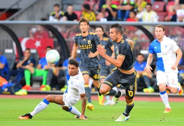 UEFA Europa league Playoff second leg match between Grasshoppers and Fenerbahce at Letzigrund Stadium in Zurich, Swiss on August 25 , 2016. Pictured: Robin van Persie of Fenerbahce. Not available for publication in Turkey. 