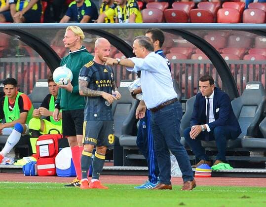 UEFA Europa league Playoff second leg match between Grasshoppers and Fenerbahce at Letzigrund Stadium in Zurich, Swiss on August 25 , 2016. Pictured: Coach Dick Advocaat and Miroslav Stoch of Fenerbahce. Not available for publication in Turkey. 