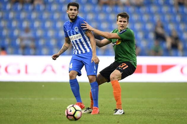 Genk s Alejandro Pozuelo and Lokomotivo s Luka Capan fight for the ball during a match between Belgian first league team KRC Genk and Croatian Lokomotiva Zagreb, the return leg of the playoff round in the Europa League competition, in Genk, Thursday 25 August 2016. First leg ended on 2-2 draw result in Croatia. YORICKxJANSENS  x04918719x