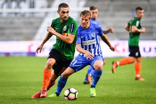 Genk s Jere Uronen and Lokomotivo s Eros Grezda fight for the ball during a match between Belgian first league team KRC Genk and Croatian Lokomotiva Zagreb, the return leg of the playoff round in the Europa League competition, in Genk, Thursday 25 August 2016. First leg ended on 2-2 draw result in Croatia. LUCxCLAESSEN  x04918787x