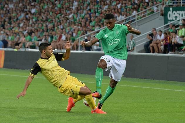 Fußball, EL Quali, AS St. Etienne - Beitar Jerusalem Dylan saint Louis (saint etienne) vs Oz Raly (beitar) FOOTBALL : Saint Etienne vs Beitar Jerusalem - Ligue Europa - Barrage - 25 08 2016 FredericChambert Panoramic 